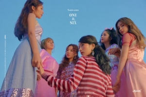[TEN 주간 미리보기] 에이핑크·경리 컴백, 베일 벗는 영화 &#39;신과함께&#39;