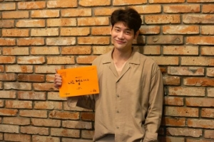 배우 지찬, &#39;나도 엄마야&#39; 합류...어리바리 의사役