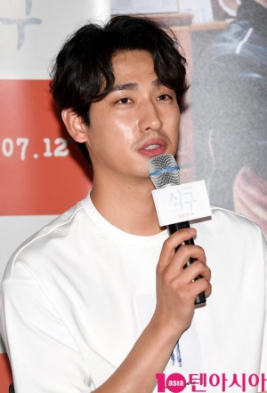 &#39;식구&#39; 윤박 &#34;촬영 끝난 지 3년 만에 개봉...그 자체로 감사&#34;