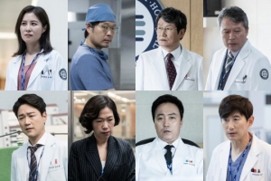 &#39;라이프&#39; 유재명·문소리·문성근·천호진...연기 고수들의 숨 막히는 연기 열전