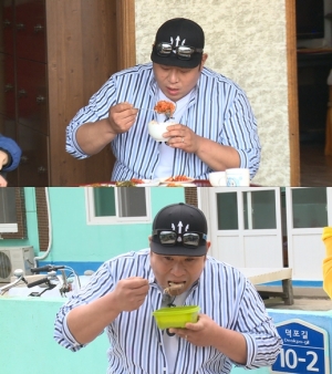 &#39;섬총사2&#39; 문세윤, 고기 두 박스 들고 입도...참돔 맛에 감동의 눈물