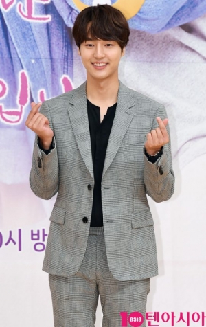 &#39;서른이지만&#39; 양세종 &#34;대본 보며 힐링 했다&#34;