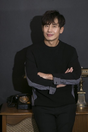 신하균, 영드 리메이크작 MBC &#39;루터&#39; 주연 확정