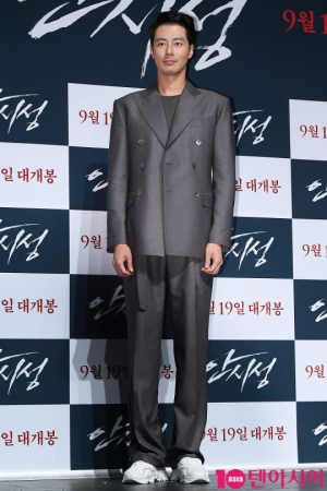 &#39;안시성&#39; 조인성X남주혁X배성우X박병은, &#39;라디오스타&#39; 출격