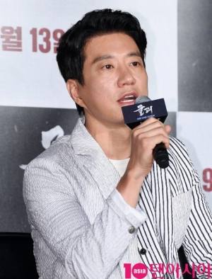 &#39;물괴&#39; 김명민 &#34;김인권은 날쌘돌이&#34;