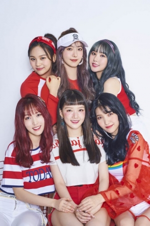 여자친구, '스쿨어택 2018' 시즌2 세 번째 어택 스타로 출격