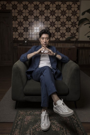 [TEN 인터뷰] 김명민 &#34;&#39;물괴&#39;는 새로운 시도...비판도 좋지만 격려도 필요&#34;