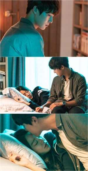 &#39;서른이지만&#39; 양세종, 잠든 신혜선에 애틋한 이마 키스