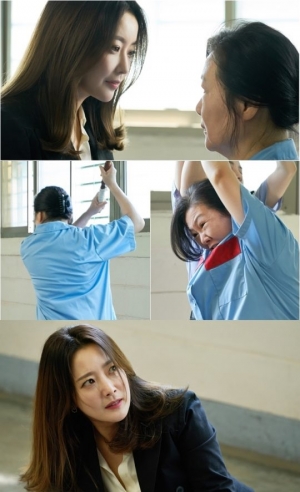 '나인룸' 김희선·김해숙, 첫 만남부터 교도소 난투극