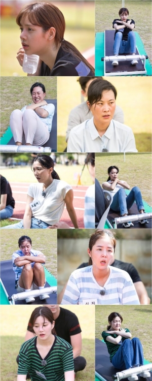'진짜사나이300' 블랙핑크 리사, 女 도전자 중 혼자만 '뽀송'…"땀이 안 나"