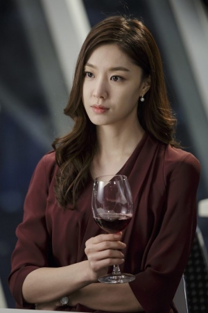 &#39;흉부외과&#39; 서지혜 &#34;&#39;엄친딸&#39;이지만 뼛속까지 환자 생각하는 의사役&#34;