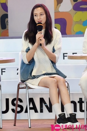 [23rd BIFF] &#39;뷰티풀 데이즈&#39; 이나영 &#34;6년 만 영화, 떨리기도 즐겁기도 했다&#34;
