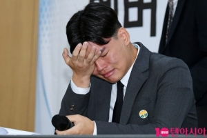 더 이스트라이트, 4년 동안 반복된 폭행의 고통 &#34;꿈 때문에 이 악물었다&#34; (종합)