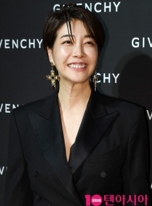 [55th 대종상] &#39;독전&#39; 진서연, 여우조연상 수상...&#34;故 김주혁 선배가 옆에 계셨던 덕분&#34;