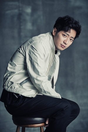 &#39;동네사람들&#39; 이상엽 &#34;손 닦는 장면...21테이크 갔다&#34;