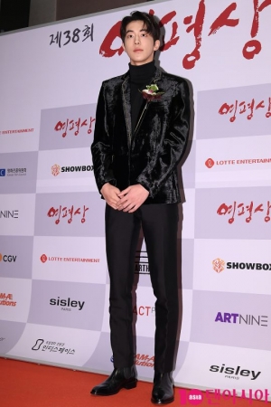 [제38회 영평상] &#39;안시성&#39; 남주혁 남우조연상 수상...&#34;더 노력하고 고민하겠다&#34;