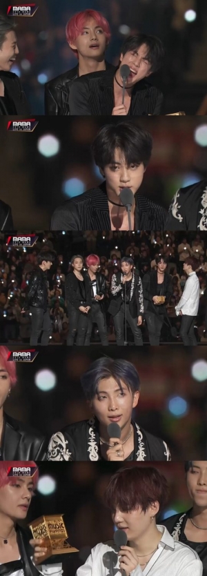 &#39;2018 MAMA in JAPAN&#39;, 올해의 가수는 방탄소년단…화려하고 강렬했다 (종합)