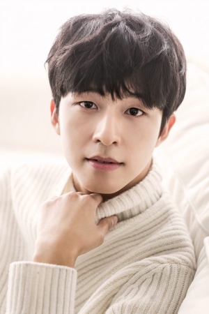 신예 홍경, 영화 ‘결백’으로 스크린 데뷔…배종옥·신혜선과 호흡
