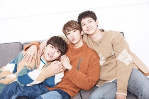 B1A4 , 팬미팅 티켓 오픈 1분 만에 전석 매진