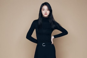 신도현, '더 뱅커' 캐스팅...8등신 미녀 비서役