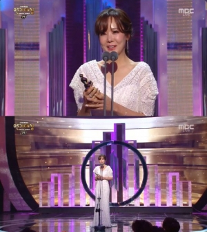 [2018 MBC 연기대상] 소유진, 연속극 최우수연기상 수상...“백종원, 매일 새벽 도시락 싸주면서 응원”