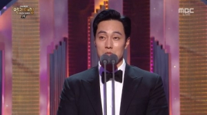 [2018 MBC 연기대상] '내 뒤에 테리우스' 소지섭, 최우수연기상 수상...“좋은 사람 되겠다”