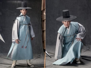 '해치' 권율, 포스터 촬영 비하인드...'열정甲' 박문수로 변신