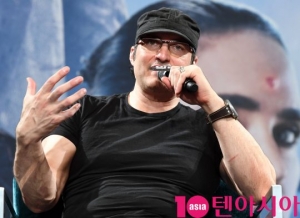 &#39;알리타&#39; 로버트 로드리게즈 감독 &#34;속편 제작? 관객 반응에 따라&#34;