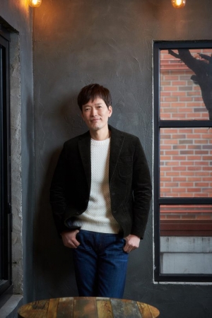 정재영 “'기묘한 가족'은 기존 좀비물 비튼 영화”