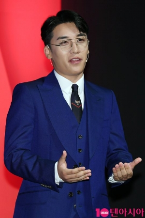 승리 &#34;클럽 버닝썬 실질적 운영NO...수사엔 적극 협조할 것&#34; (입장전문)