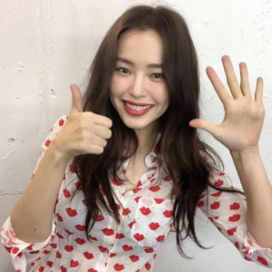 이하늬 &#34;&#39;극한직업&#39; 600만 돌파! 뜨겁게 사랑해주셔서 감사합니다&#34;