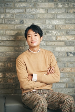 &#39;돈&#39; 조우진 &#34;류준열, 존재 자체가 비타민이자 사이다...무결점 청년&#34;