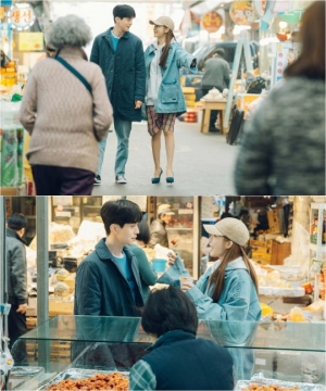 '진심이 닿다' 이동욱♥유인나, 사탕처럼 달콤한 시장데이트 포착...“신혼부부 같네”