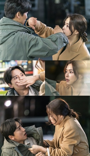 '열혈사제' 김남길X이하늬, '미스터 선샤인' 패러디 현장 포착...입 가리고 눈 맞춤