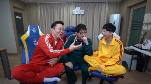 &#34;오래 봐야 예쁘다&#34;...'호구의 전당' 박성광母, 0표 굴욕 아들 대신 매력 어필