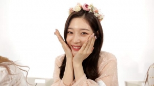 '더쇼' 다이아 정채연, 손예진 재현 "이거 마시면 나랑 사귀는 거다"