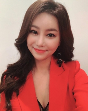 &#39;미스트롯&#39; 김양, &#34;존경하는 친구 장윤정 고마워...사랑 담아 노래할 것&#34; (전문)