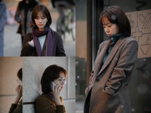 '봄밤' 한지민, 아련하고 감성적인 정통 멜로 연기
