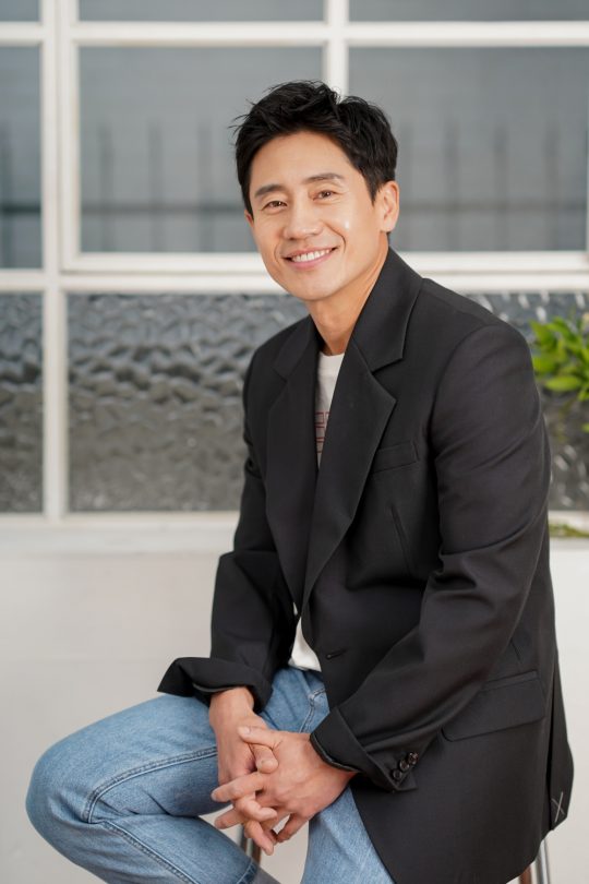 신하균은 같은 소재라도 주체가 누구냐에 따라 이야기가 달라진다고 말했다. /사진제공=NEW