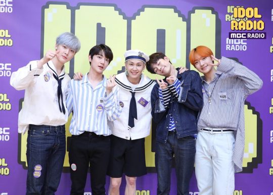 MBC ‘아이돌 라디오’의 아스트로 윤산하(왼쪽부터), 형섭X의웅 안형섭, 비투비 정일훈, 유선호, 원더나인 박성원. /사진제공=MBC라디오