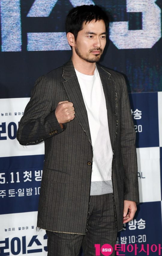 이진욱이 9일 오후 서울 영등포동 영등포 CGV에서 열린 OCN 토일 오리지널 ‘보이스3’ 제작발표회에 참석하고 있다.