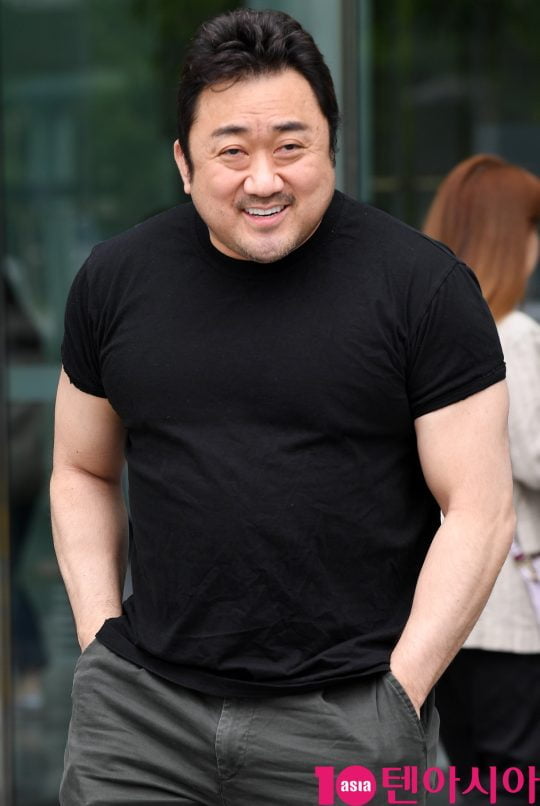 배우 마동석이 13일 오후 서울 목동 SBS본사에서 열린 영화 ‘악인전’ 홍보차 SBS 파워FM 두시탈출 컬투쇼를 참석했다.