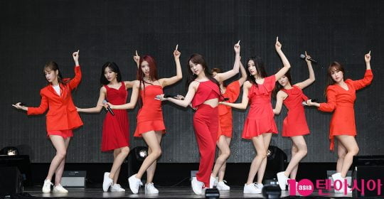 그룹 러블리즈