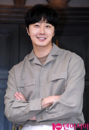 정일우 &#34;대체복무 후 첫 작품 &#39;해치&#39;, 김이영 작가 때문에 선택&#34;