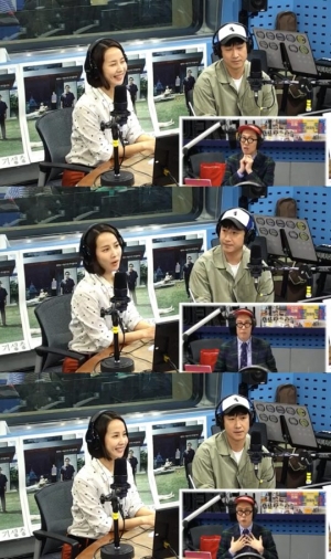 &#39;철파엠&#39; 조여정X이선균 &#34;&#39;기생충&#39; 봉준호 감독 별명은 &#39;봉테일&#39;...매 순간 섬세&#34;