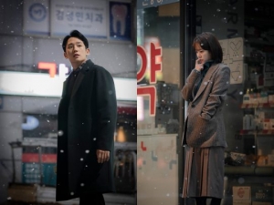 '봄밤' 한지민X정해인, 흩날리는 눈발 속 두 사람...아련한 분위기 '설렘'