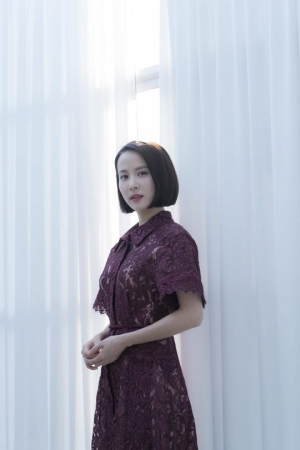 '기생충' 조여정 “칸인 줄도 잊고 영화에 푹 빠져서 감상”