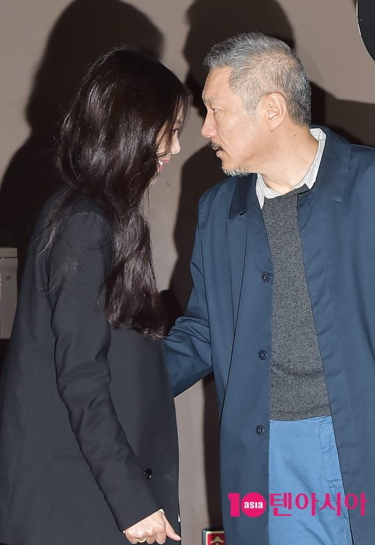 배우 김민희(왼쪽부터)와 홍상수 감독. /텐아시아DB