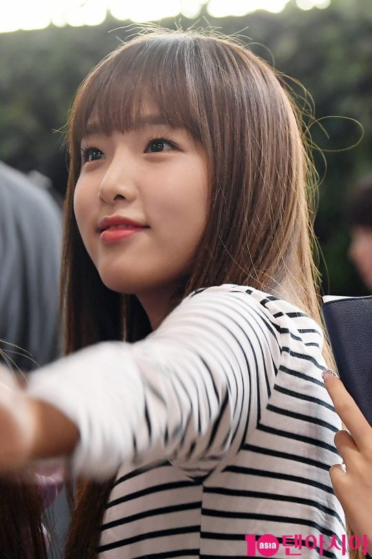 그룹 아이즈원 최예나