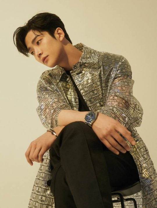그룹 SF9 로운 / 사진제공=MEN’S FOLIO 6, 7월호